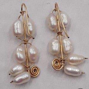 Vintage Handmade 10K Yellow Gold & Pearls Earrings